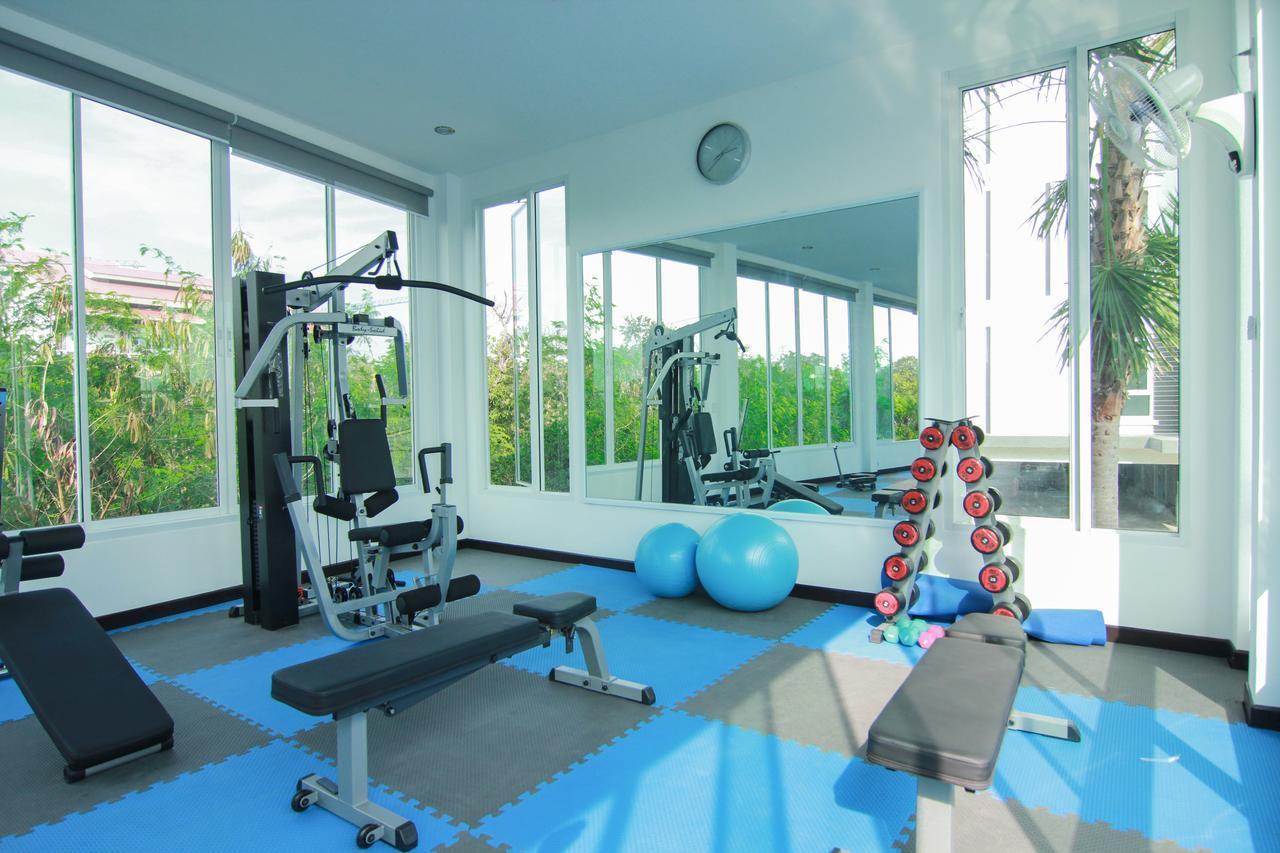 Tada Condotel Buriram Exteriör bild