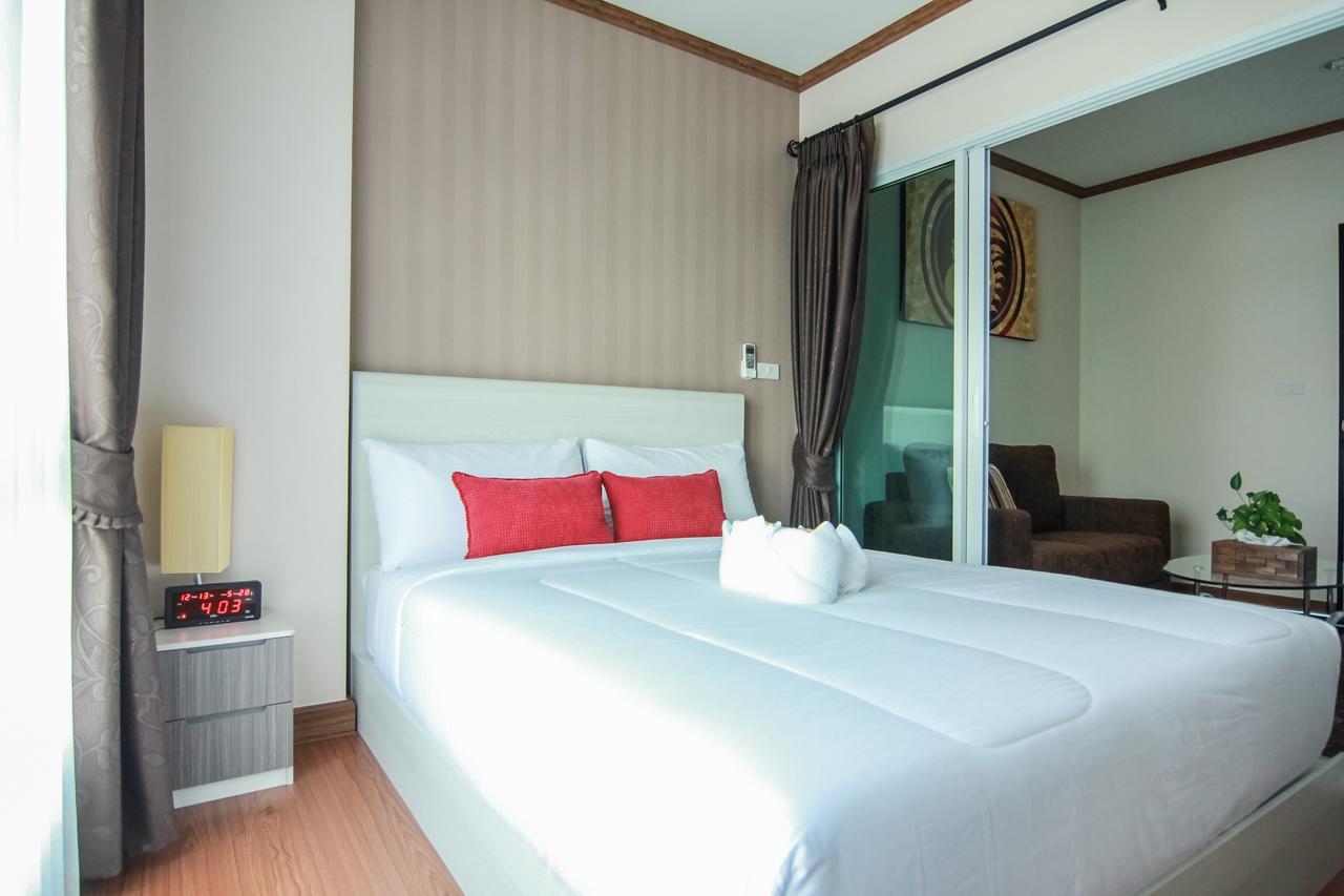 Tada Condotel Buriram Exteriör bild